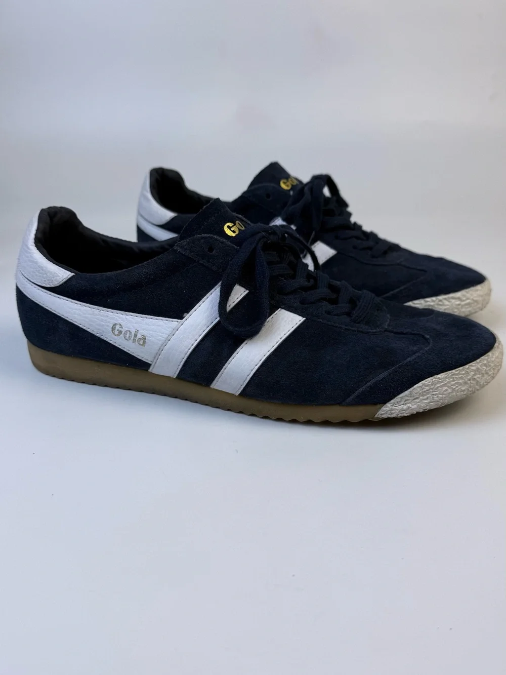 Gola • Men's Classic Harrier Suede Sneakers